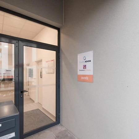 CAMILLE - Studio proche gare, wifi, arrivée 24 24 Le Mans Exterior foto